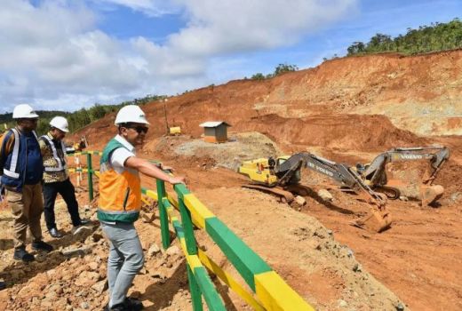 Raja Ampat Terancam Tambang Nikel, Senator Tagih Aksi Tegas Presiden Prabowo - GenPI.co