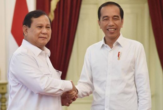 Jokowi Diprediksi Akan Terus Berusaha Cawe-cawe Pemerintahan Prabowo - GenPI.co