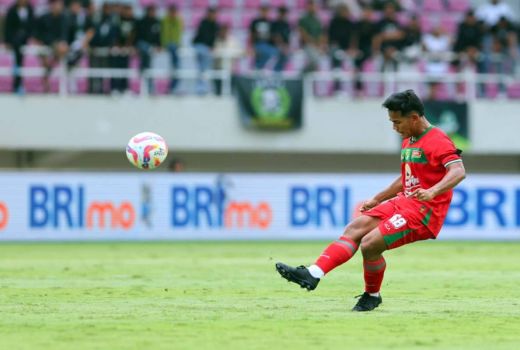 Persebaya Surabaya Terus Bergerak, 3 Pemain Datang dan 10 Dilepas - GenPI.co