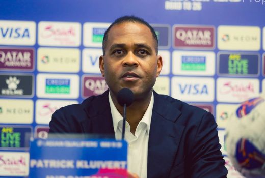 Patrick Kluivert Sebut Jepang Terlalu Besar untuk Timnas Indonesia - GenPI.co