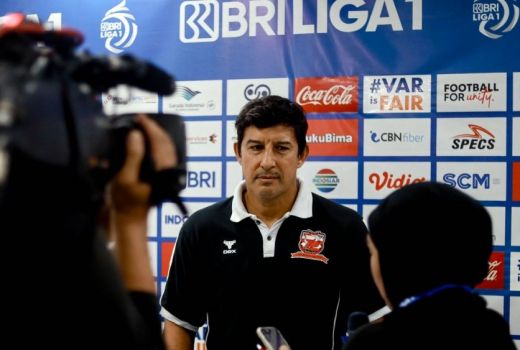 Selamatkan dari Degradasi, Alfredo Vera Kembali Latih Madura United - GenPI.co