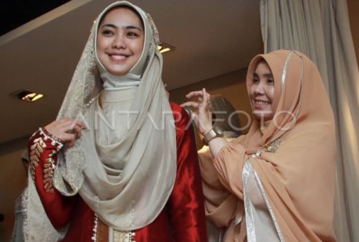 Oki Setiana Dewi Bangun Kesadaran Publik soal Palestina via Film Hayya 3: Gaza - GenPI.co