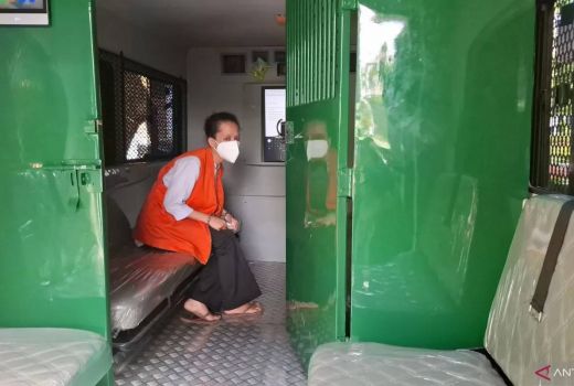 Terlibat Kasus AKBP Fajar, Penahanan Fani Diperpanjang 20 Hari ke Depan - GenPI.co