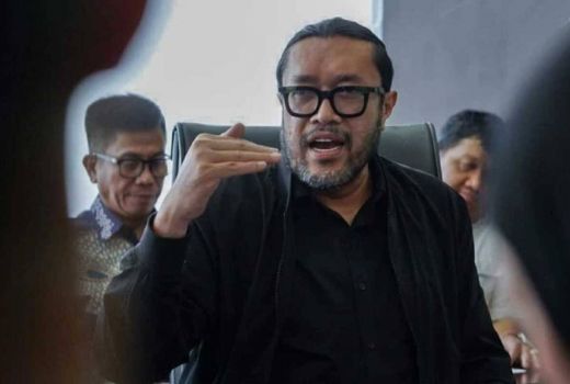 Ono Surono Dukung Dedi Mulyadi soal Efisiensi, Sarankan Rapat di Gorong-gorong - GenPI.co