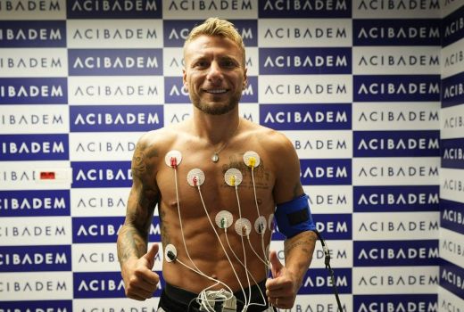 Diabaikan Besiktas, Ciro Immobile Masuk Radar AC Milan dan Fiorentina - GenPI.co