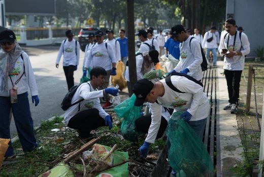 Jaga Lingkungan, PLN UIP JBT Bangun Budaya Minim Sampah Lewat Aksi Zero Waste - GenPI.co