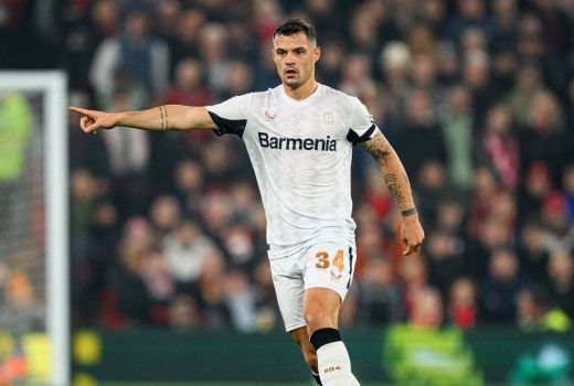 Bayer Leverkusen Tutup Pintu untuk AC Milan soal Granit Xhaka - GenPI.co
