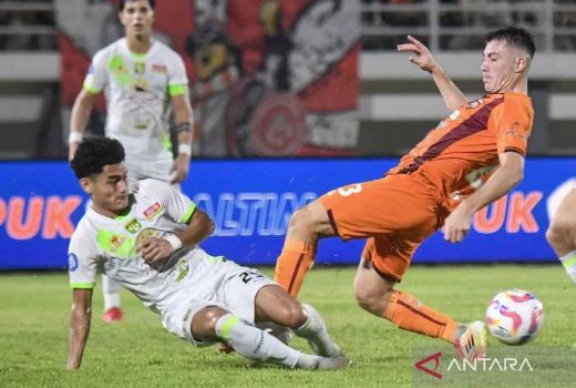 Borneo FC Ogah Lepas Pemain Subur Mariano Peralta, Pastikan Tetap Jadi Tumpuan - GenPI.co