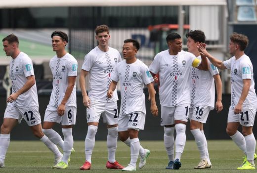 Dibantai Bayern Munchen 0-10, Pelatih Auckland City Bangga - GenPI.co