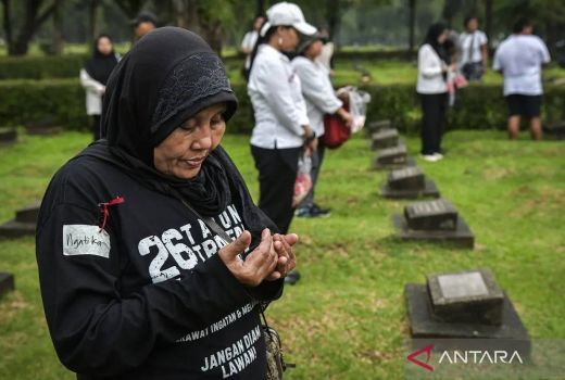 Komnas HAM Ungkap Fakta Kejahatan Kemanusiaan Kerusuhan Mei 1998, Termasuk Perkosaan - GenPI.co