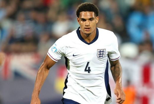 Urusan Frimpong dan Wirtz Selesai, Leverkusen-Liverpool Bahas Jarell Quansah - GenPI.co
