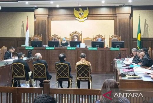 Jaksa Sebut Mantan Mendag Enggartiasto Lukita Terbitkan 7 Izin Impor Gula Bermasalah - GenPI.co