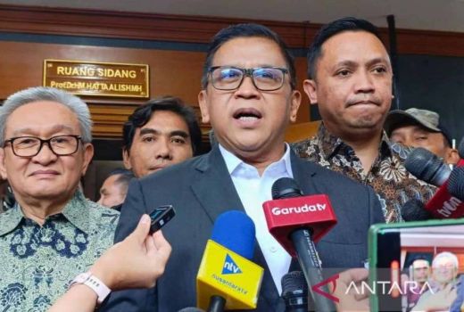 Hasto Kristiyanto Bantah Talangi Dana Suap PAW Harun Masiku - GenPI.co