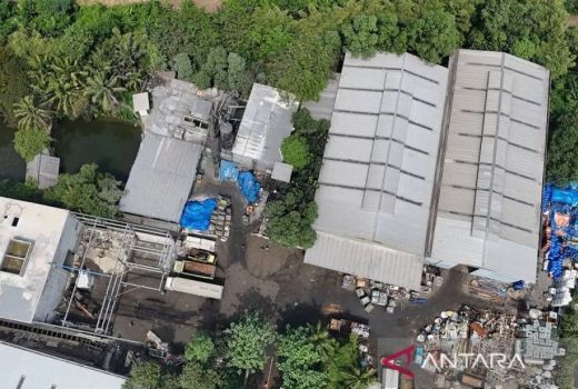 Tungku Rusak & Buang Emisi Berbahaya, Pabrik Peleburan Aluminium di Cikarang Disegel - GenPI.co