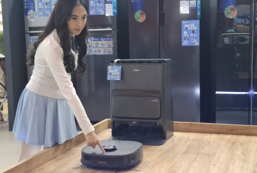 3 Tempat di Rumah Sering Terlewat Saat Menyedot Debu, Midea Vacuum Cleaner Solusinya - GenPI.co