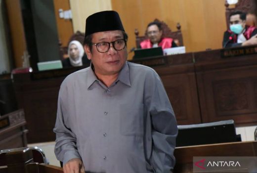 Tak Ditahan, Pengacara Sebut Eks Bupati Lombok Tengah Dirawat di RS Bhayangkara - GenPI.co