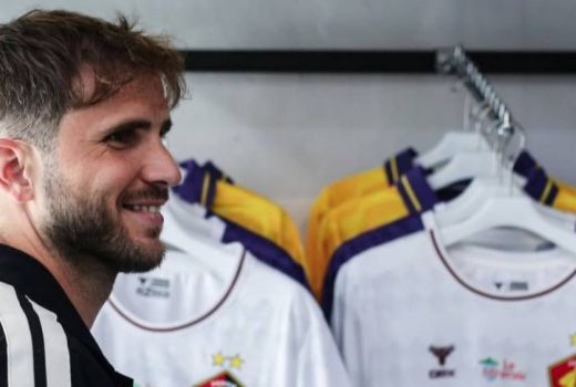 Persik Kediri Rekrut Telmo Castanheira Gantikan Ze Valente - GenPI.co