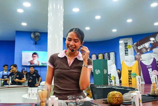 Oatside dan Maudy Ayunda Bikin PRJ 2025 Makin Meriah - GenPI.co