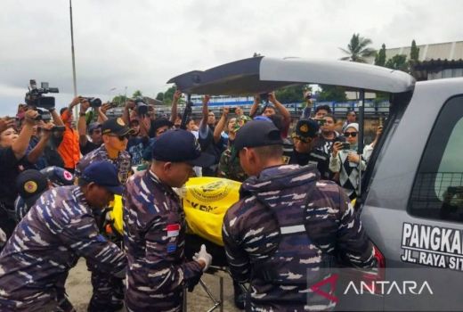 Jenazah Korban KMP Tunu Kembali Ditemukan, SAR Perluas Area Pencarian hingga 30 Mil - GenPI.co