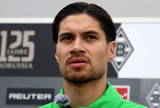 Cetak Sejarah di Bundesliga Jerman, Kevin Diks Semringah - GenPI.co