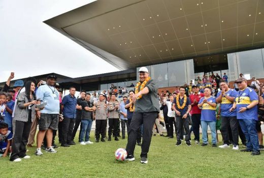 Menpora Dito Berikan Apresiasi Bali 7s Youth International Tournament 2025 - GenPI.co