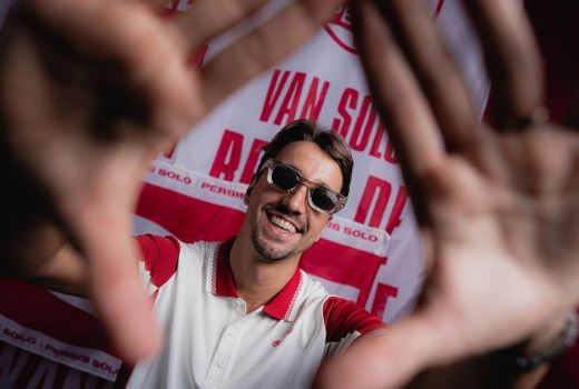 Gabung Persis Solo, Adriano Castanheira Puji Keramahan Orang Indonesia - GenPI.co