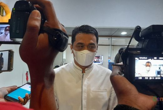 Jokowi Telepon Kapolri, Mendadak Riza Patria Kasih Respons Ini - GenPI.co