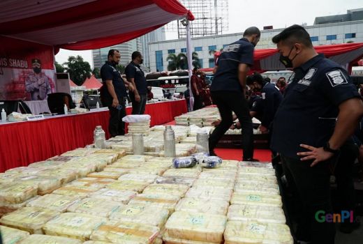 Sekda Kabupaten Nias Utara Terjaring Razia Narkoba - GenPI.co