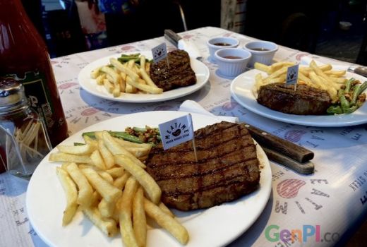 Warung Steak Meatime, Daging Berkualitas Australia Harga Kaki 5 - GenPI.co