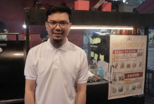 Sukses Lewat Steak Tenda Rasa Enak, Cuan Hary Mengagumkan - GenPI.co