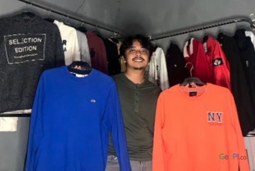 Manfaatkan Barang Bekas, Andhika Sukses Buka Bisnis Thrift Shop - GenPI.co