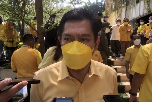 Kepada Yassona Laoly, DPR Sampaikan Kritikan Tajam Soal WNA - GenPI.co