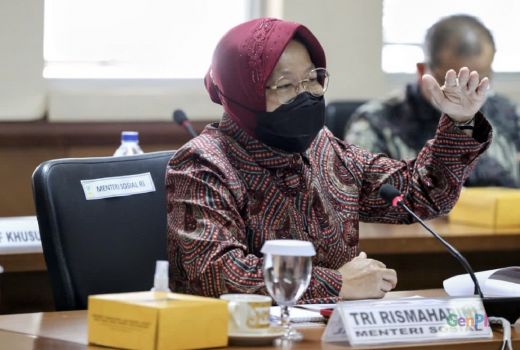 Mensos Risma Minta Maaf, Sekjen Kemensos Mendadak Bilang Begini - GenPI.co