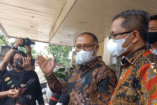 Suara Bambang Widjojanto Tegas: Ini Kayak Akal-Akalan - GenPI.co