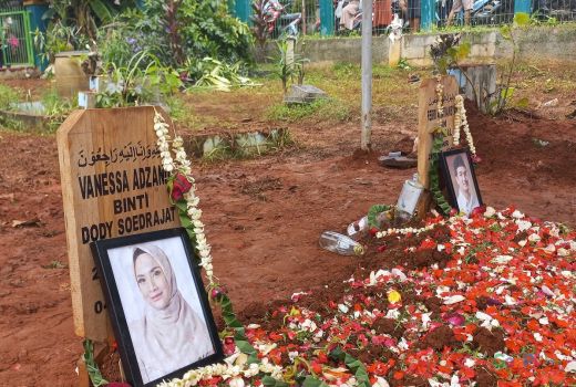 Penampakan Situasi Terkini Makam Vanessa Angel dan Suami - GenPI.co