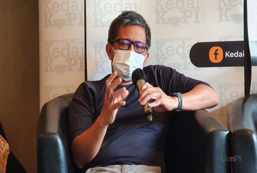 Rocky Gerung Siap Jadi Capres dari PSI, Daripada Giring Ganesha - GenPI.co