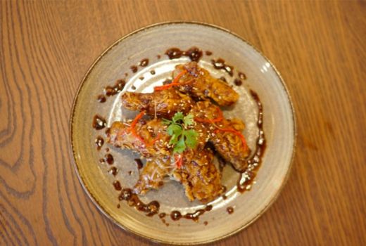 Kafe di Jakbar Sajikan Chicken Wings Terenak, Di Sini Tempatnya! - GenPI.co