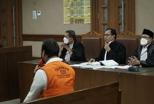 Di Sidang, Jerinx Penasaran dengan Perasaan Adam Deni - GenPI.co