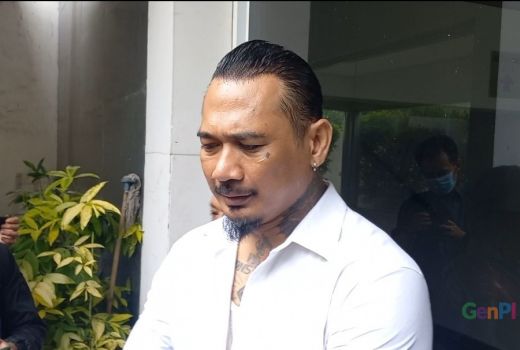 Dokter Tirta Mau Jadi Saksi di Sidang Jerinx, Ini Alasannya - GenPI.co