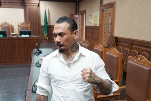 Adam Deni Positif Covid-19, Jerinx SID Singgung soal Vaksin - GenPI.co