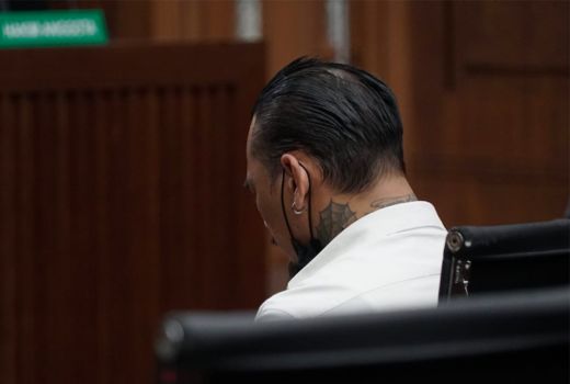 Jerinx SID Curhat, Diancam Cerai Jika Berkata Kasar Lagi - GenPI.co