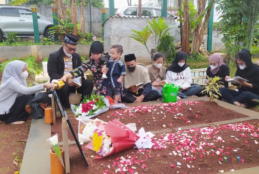 Haji Faisal Ungkap Kenangan dengan Bibi Ardiansyah, Mengharukan - GenPI.co