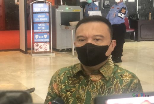 Suara Lantang DPR Soroti Label Halal yang Baru - GenPI.co