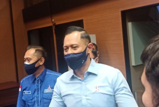 AHY Diminta Jangan Panik, Ucapan Pengamat Telak - GenPI.co
