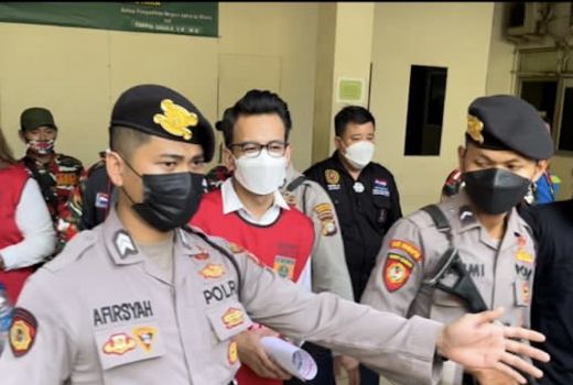 Adam Deni Merasa Dibungkam, Tak Dikasih Kesempatan! - GenPI.co