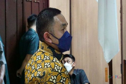 Sahroni Buka Suara Soal Sepeda dan Ferrari di Sidang Adam Deni - GenPI.co