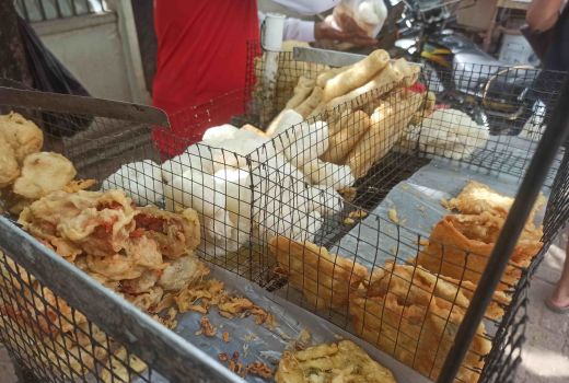 Lakukan Tips Sehat Ini Setelah Makan Gorengan - GenPI.co