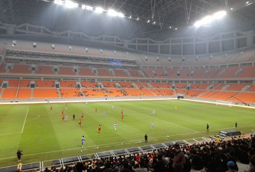 JIS Belum Sempurna, Kena Kritik Pelatih Indonesia All Star U20 - GenPI.co
