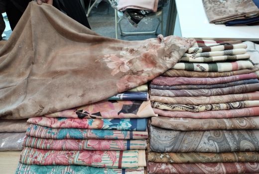 Kerudung Bentuk Persegi Paling Banyak Diminati Remaja Perempuan - GenPI.co