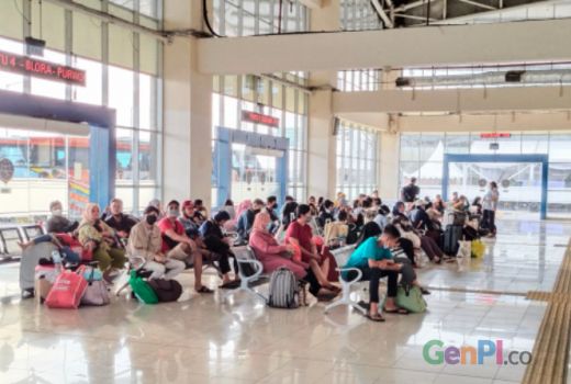 Sore Ini, 1500 Pemudik Berangkat dari Terminal Pulo Gebang - GenPI.co